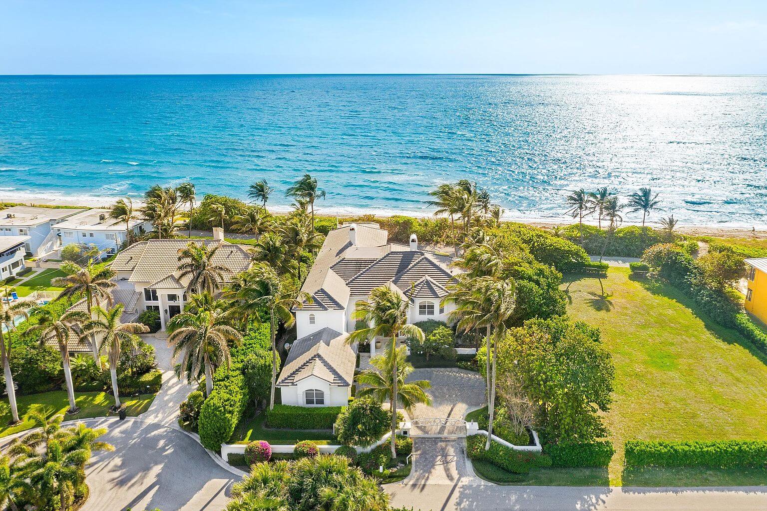 Beach Villa in Miami